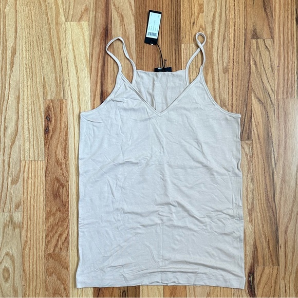 NWT Racer Back V-front Tank Top - Picture 2 of 7